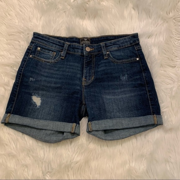 Gap Sexy Boyfriend Short Cuffed Dark Wash - Picture 2 of 8